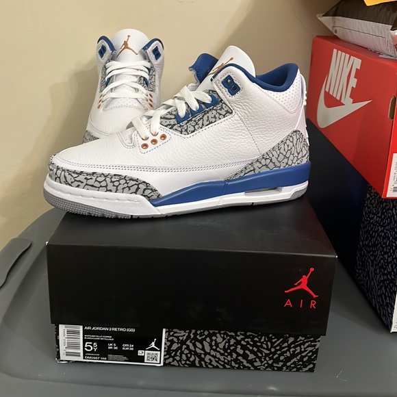 Jordan Shoes - Jordan 3 Wizards